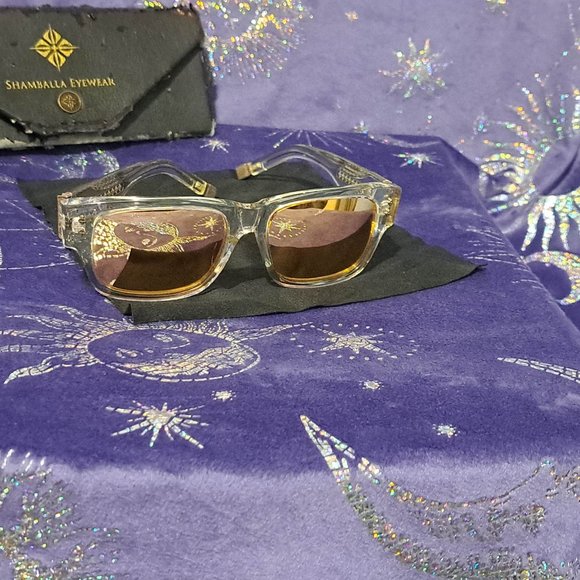 GORGEOUS!!! SHAMBALLA EYEWEAR Sunglasses. Rose gold lenses. - Picture 2 of 11